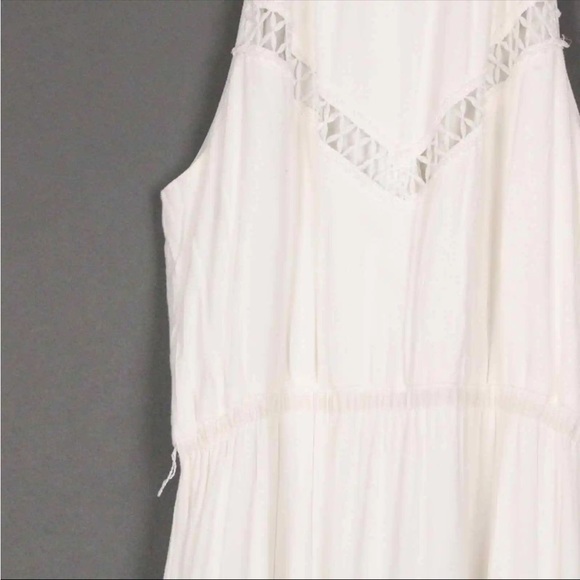 NWOT Mi Ami White Crocheted Tiered Dress - Picture 13 of 16